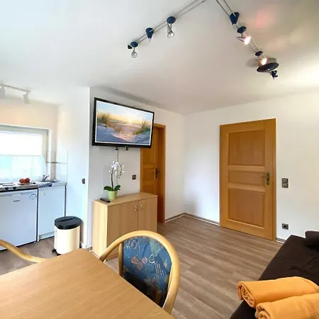 Appartement Suederhaus Hiddensee App 2 Neuendorf (Hiddensee)