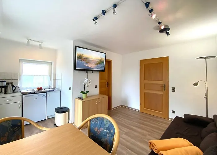 Apartamento Suederhaus Hiddensee App 2 Neuendorf (Hiddensee)